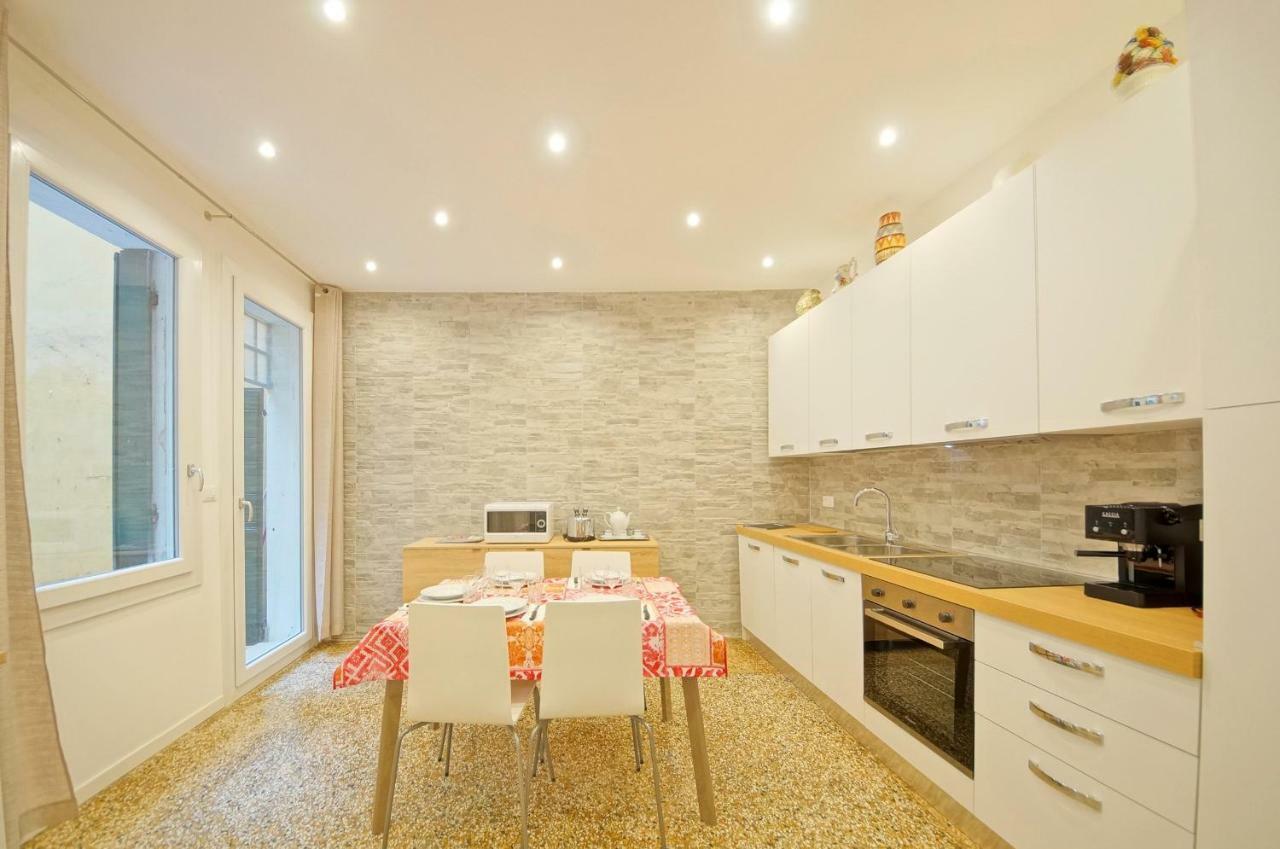 Dolcevita Apartments N 374 Venesia Bagian luar foto