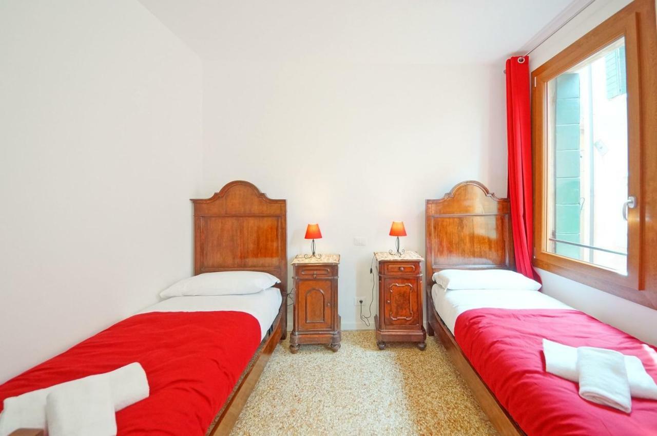 Dolcevita Apartments N 374 Venesia Bagian luar foto