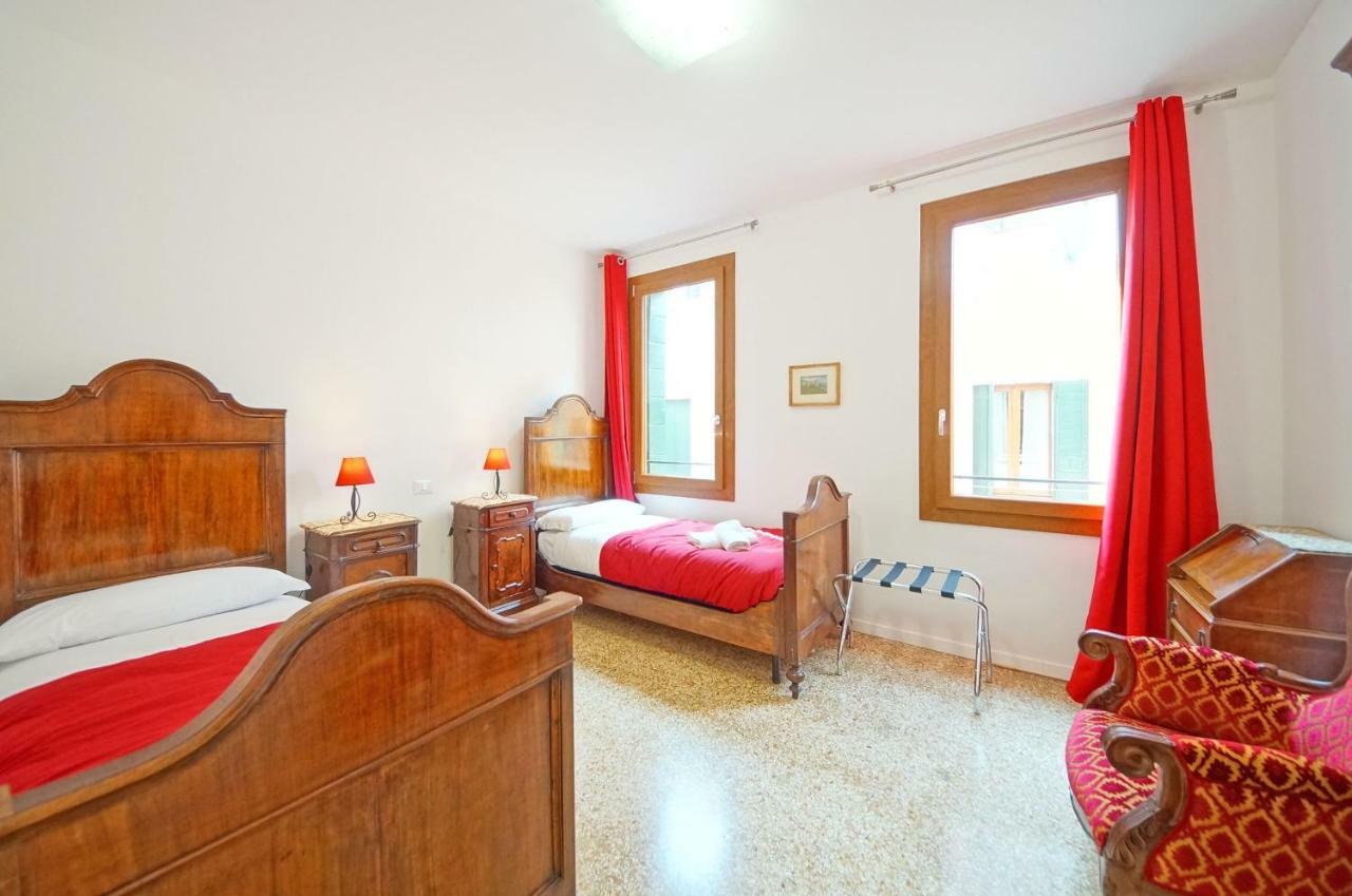 Dolcevita Apartments N 374 Venesia Bagian luar foto